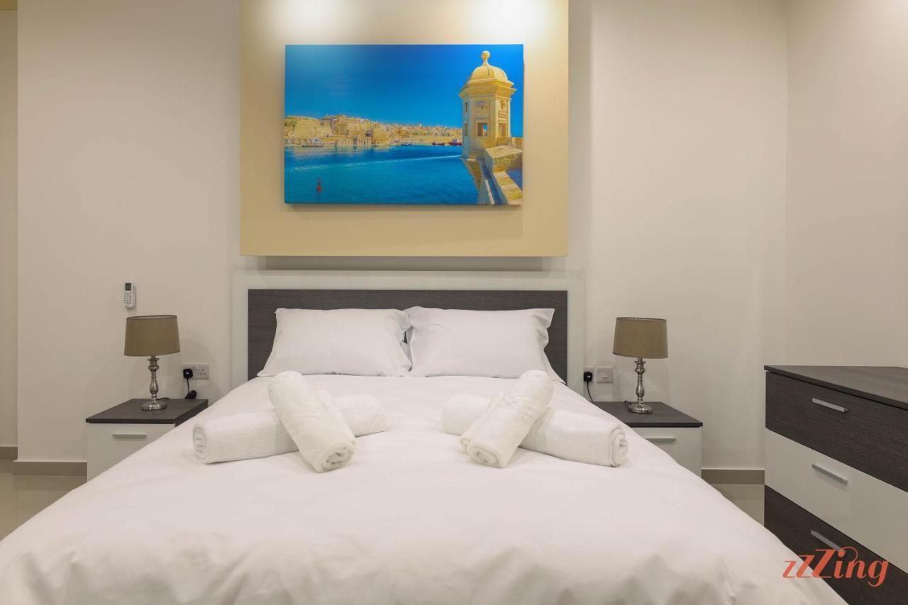 Luxurious Duplex Seafront Apt W Amazing Sea Views Бирзеббуджа Экстерьер фото