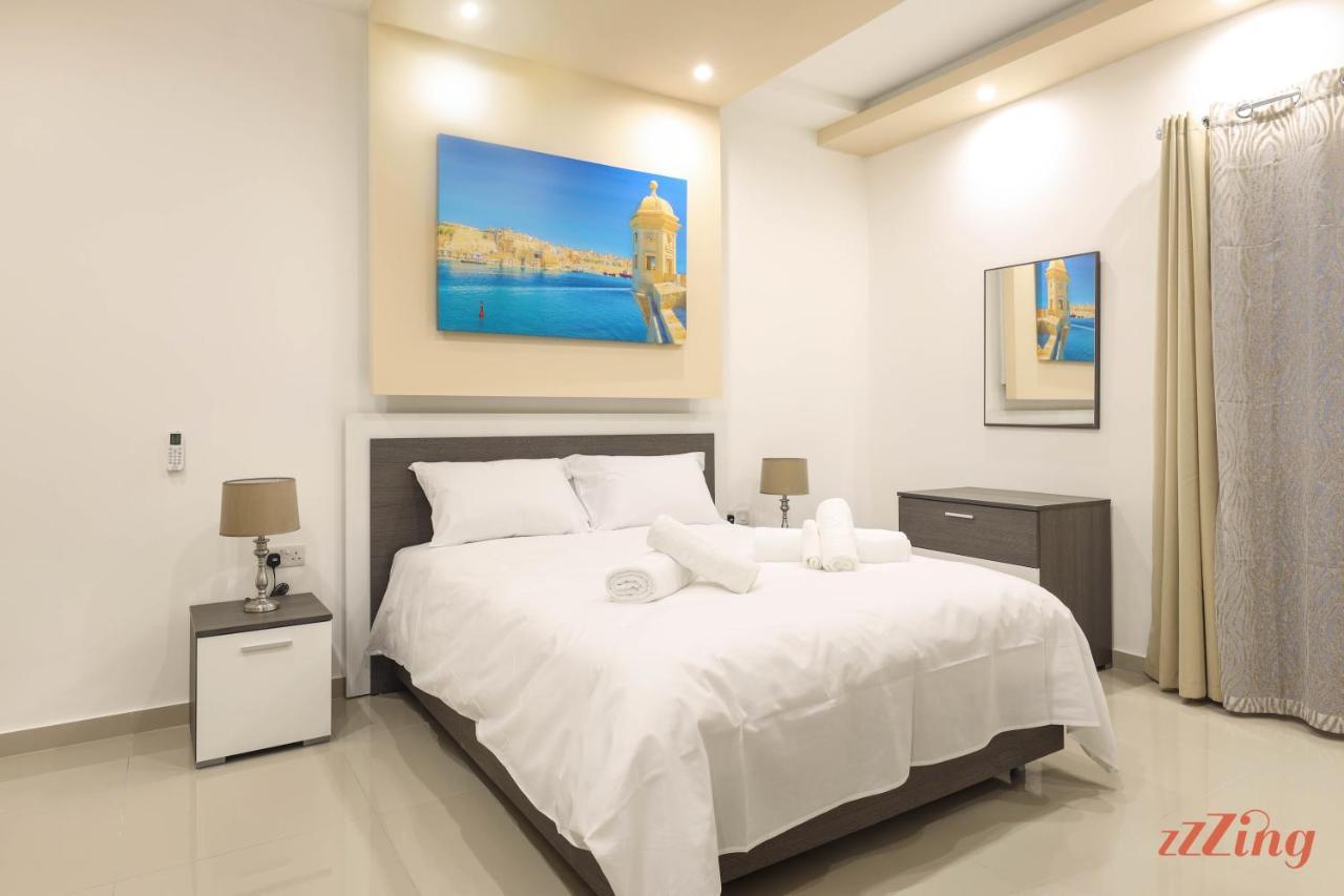 Luxurious Duplex Seafront Apt W Amazing Sea Views Бирзеббуджа Экстерьер фото