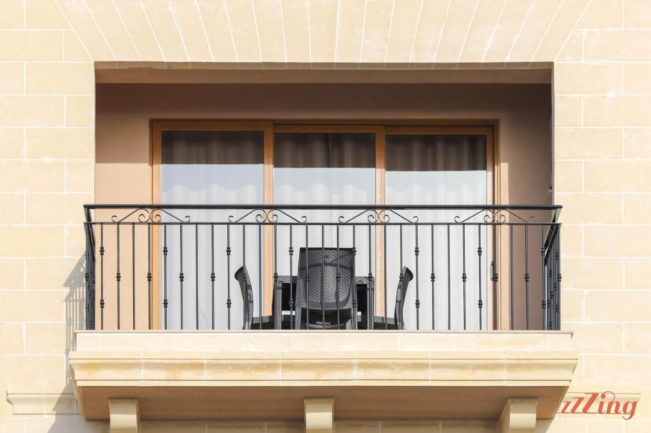 Luxurious Duplex Seafront Apt W Amazing Sea Views Бирзеббуджа Экстерьер фото
